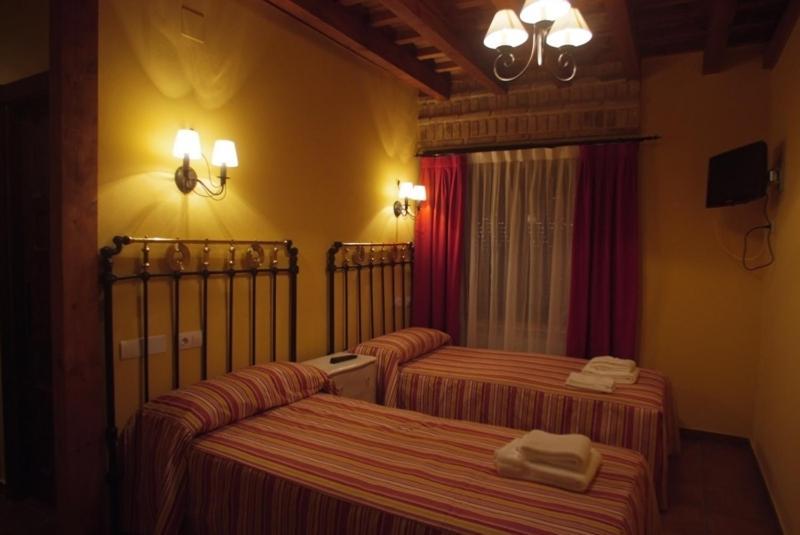 La Casona De Dona Petra Hotel Villarmentero de Campos Værelse billede