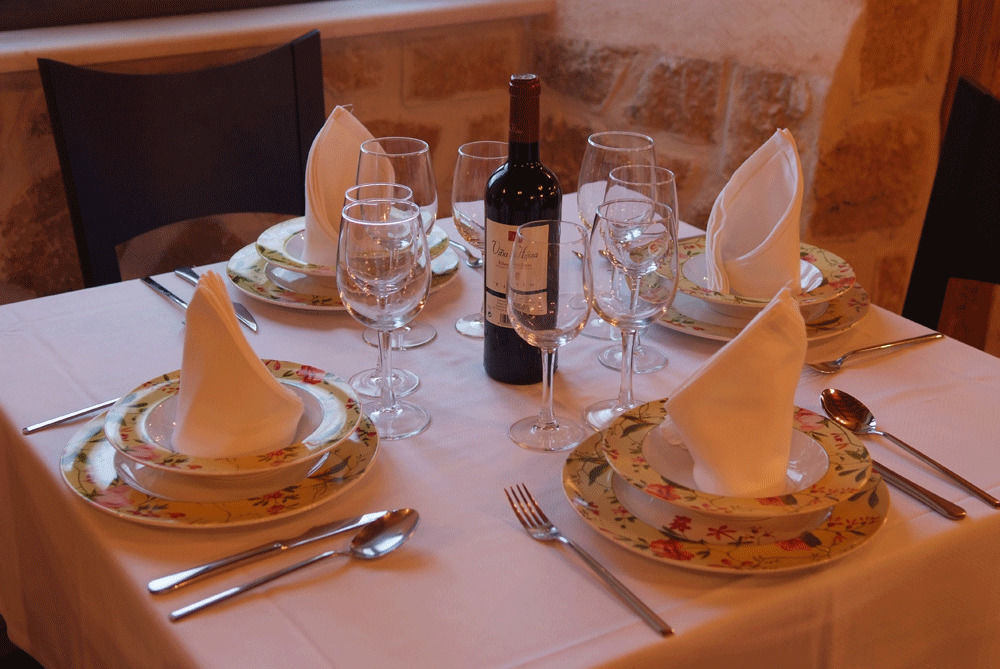 La Casona De Dona Petra Hotel Villarmentero de Campos Eksteriør billede