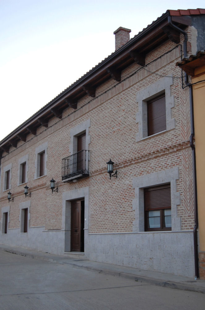 La Casona De Dona Petra Hotel Villarmentero de Campos Eksteriør billede